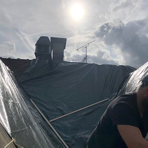 Services FLAMEO - Bachage et protection des toitures aprés sinistre